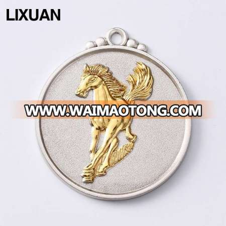 Custom high quality metal Golden horse badge